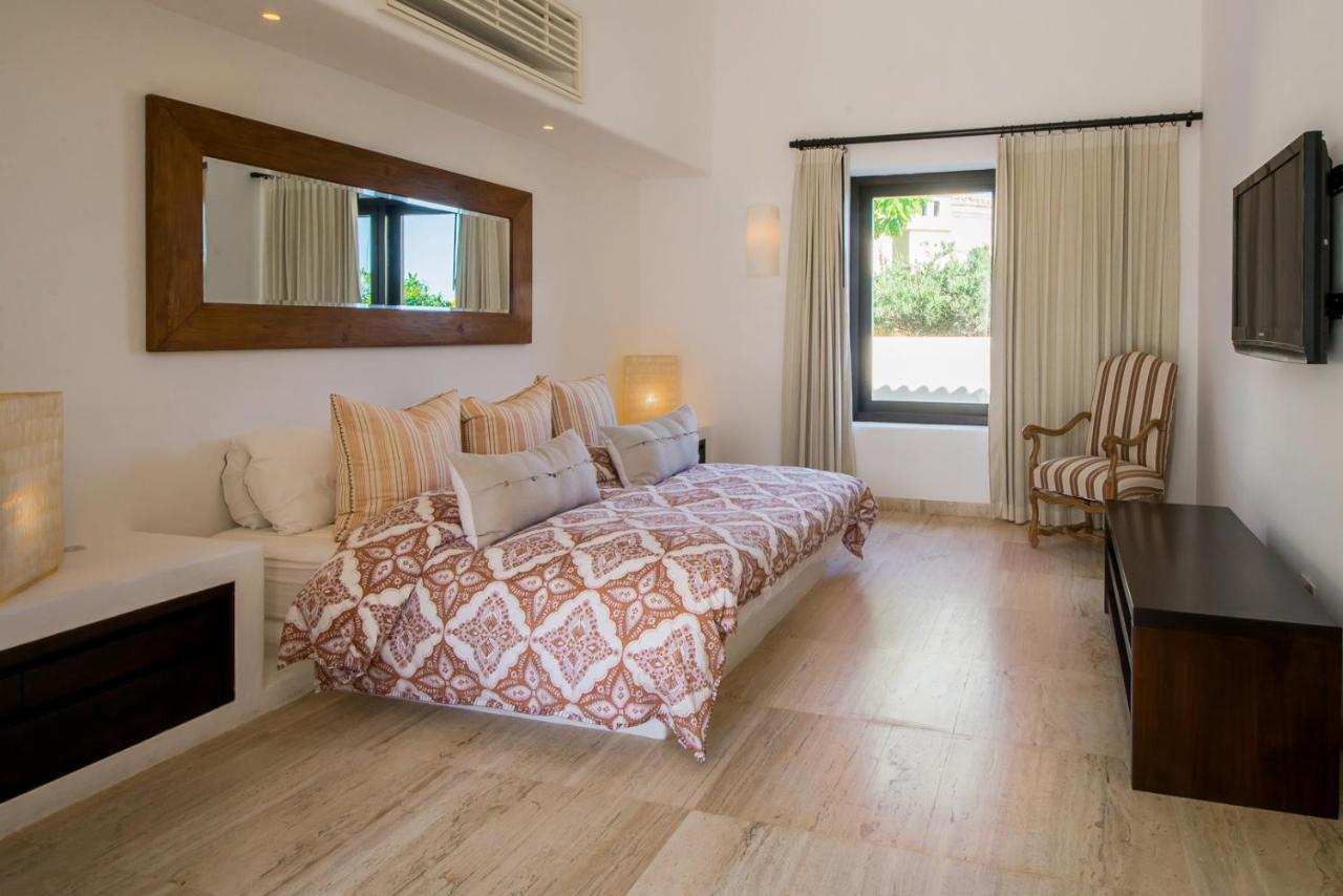 Casa Yvonne Modern Amenities Near Exclusive Golf Course Sleeps 16 Βίλα San José del Cabo Εξωτερικό φωτογραφία