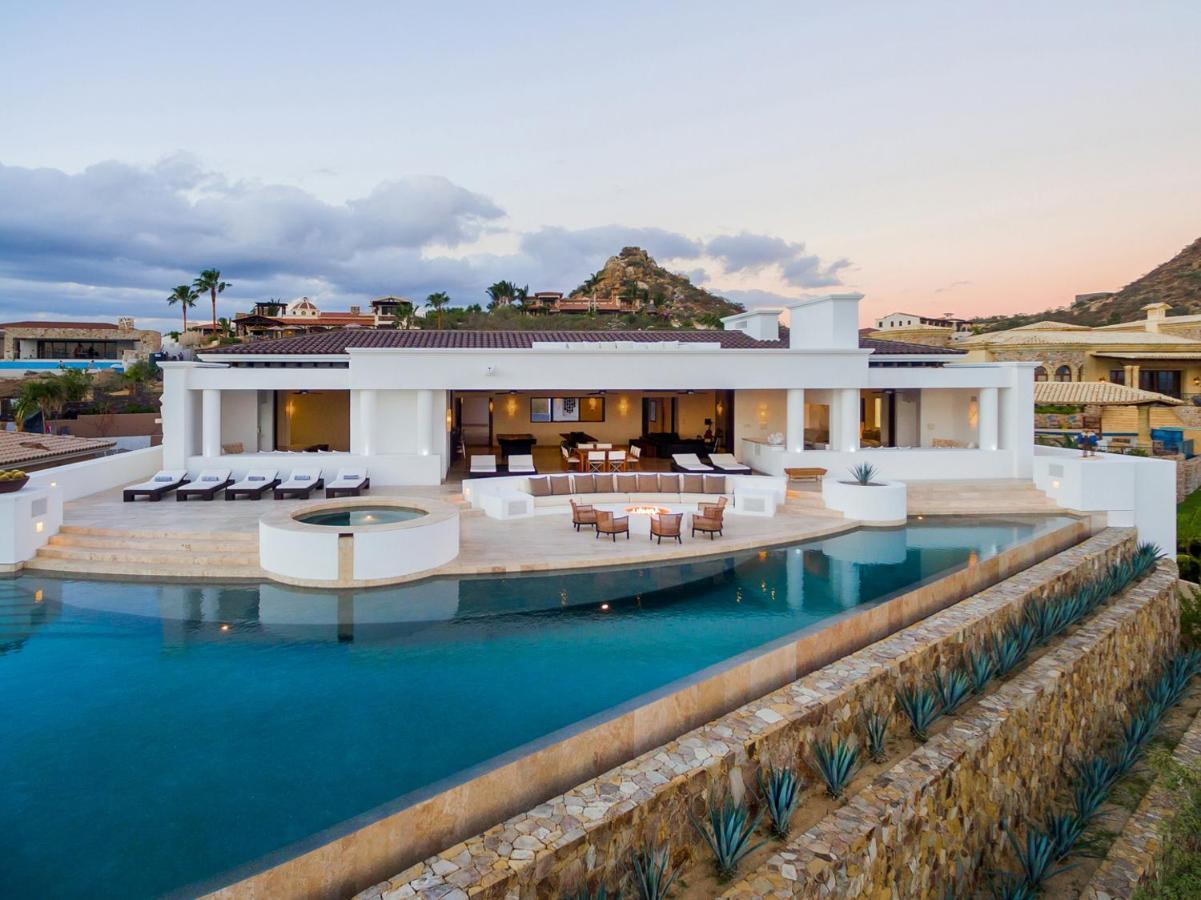 Casa Yvonne Modern Amenities Near Exclusive Golf Course Sleeps 16 Βίλα San José del Cabo Εξωτερικό φωτογραφία